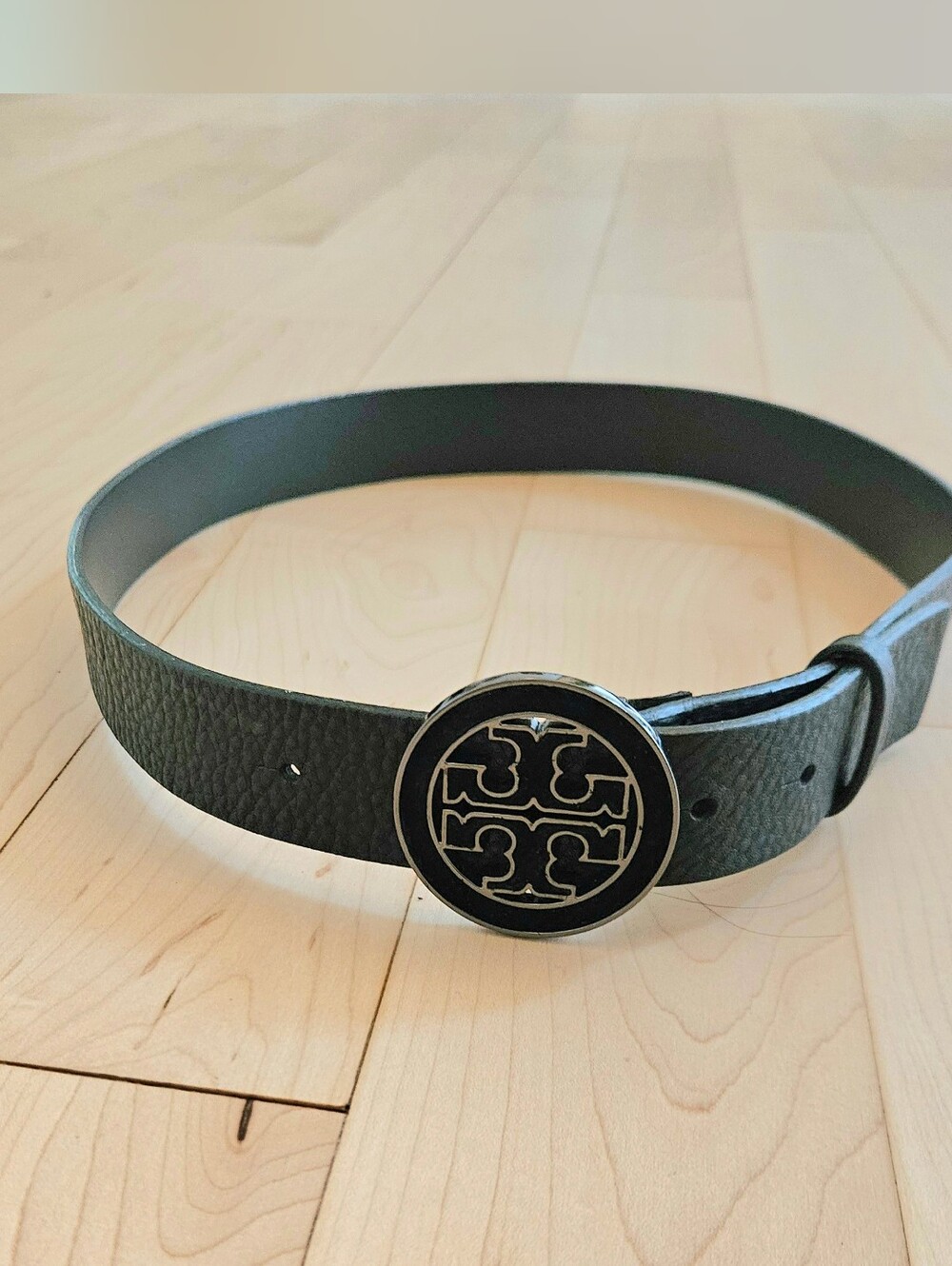 Tory Burch Black Leather Belt with Round Logo Buckle